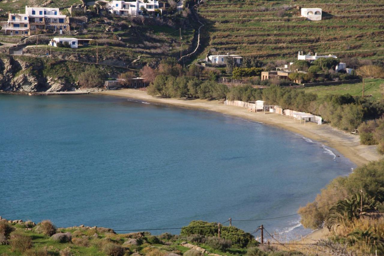 Cozy Guesthouse - Agios Romanos Ngoại thất bức ảnh
