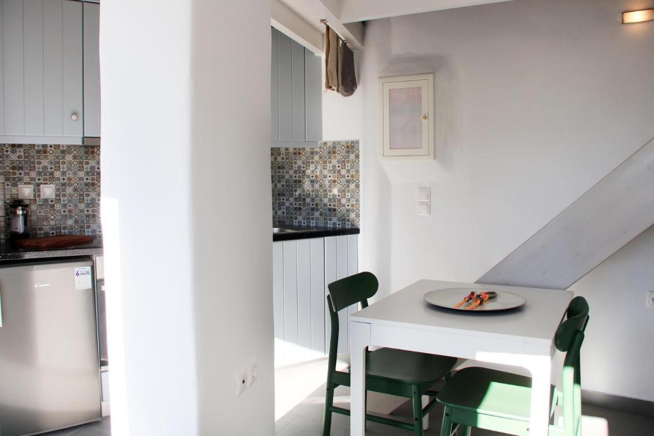 Cozy Guesthouse - Agios Romanos Ngoại thất bức ảnh