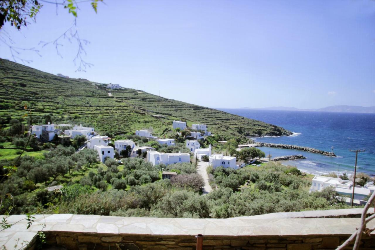 Cozy Guesthouse - Agios Romanos Ngoại thất bức ảnh
